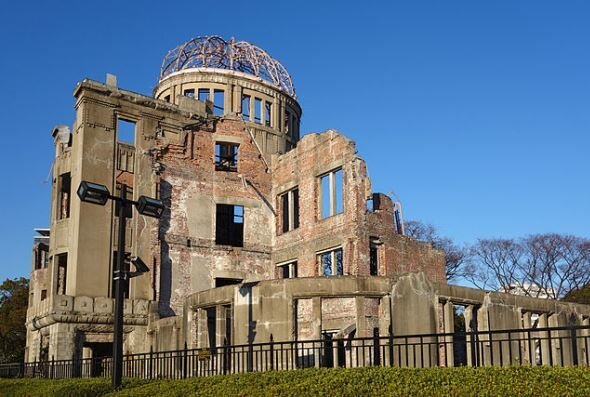 画像：原爆ドーム（Oilstreetさん撮影、Wikimedia Commonsより）