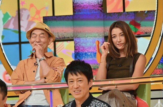 写真ニュース 5 5 西島秀俊が平野レミに翻弄される Takahiroは美容師に復帰 モニタリング Biglobeニュース