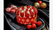【オンライン限定30個の抽選販売】王冠型の豪華クリスマスケーキ「極（kiwami）ティアラ・ストロベリー」