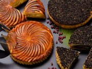 サダハル・アオキに新年の幸運を占うフランス菓子「ガレット デ ロワ」が登場